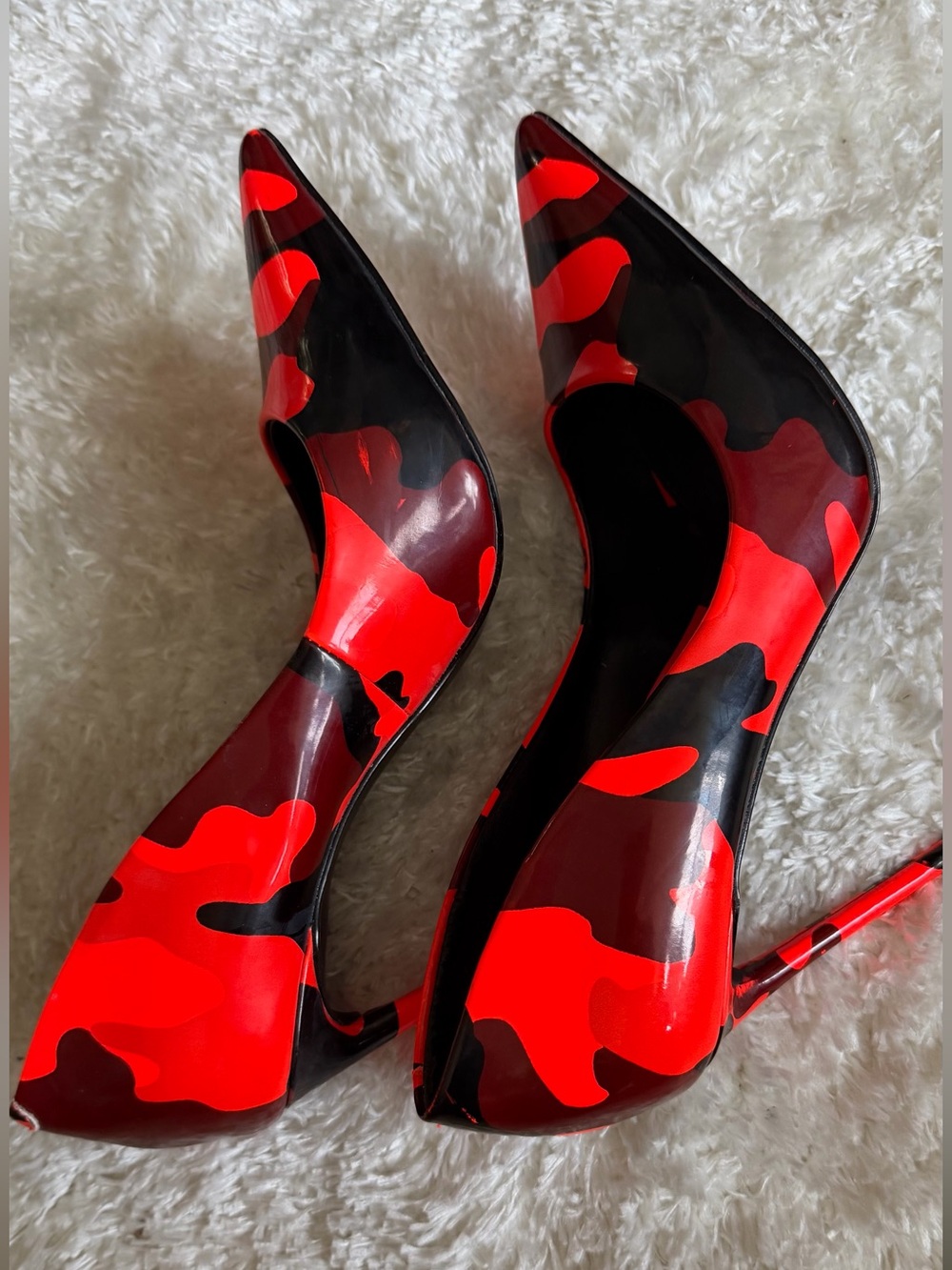 Steve Madden Red and Black Camouflage Patent Pointed-Toe Stiletto Heels - Picture 3 of 9